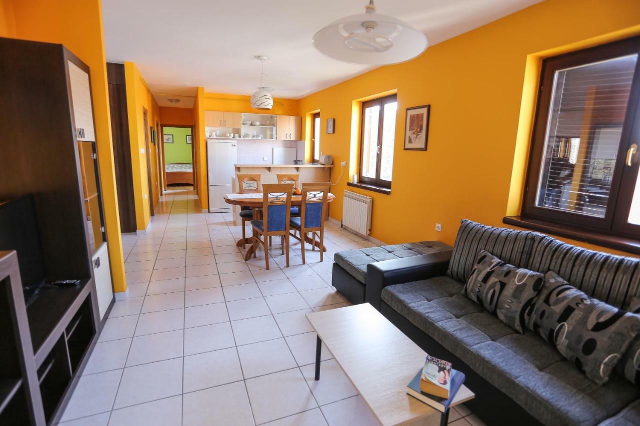 Apartment Sunny Place Пула Экстерьер фото